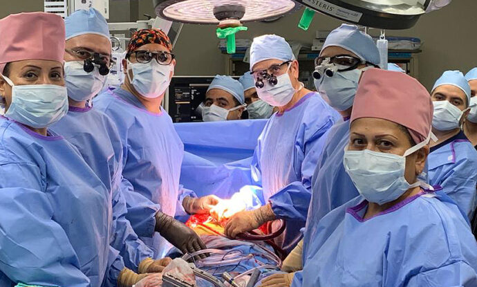 1adventist-surgeon-leads-double-lung-transplant-of-post-covid-19-patient