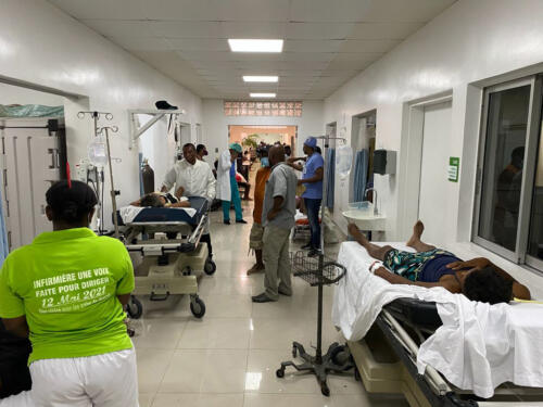 HAH-hallway-earthquake-2021-patients